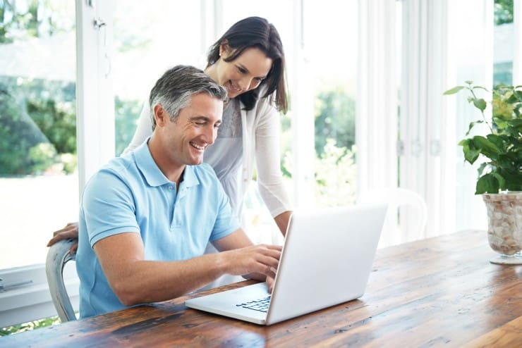couple researching life insurance