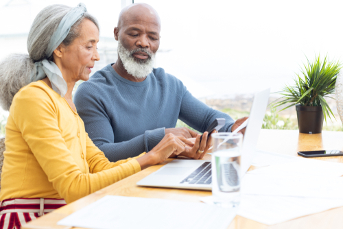 couple looking at permanent life insurance quotes